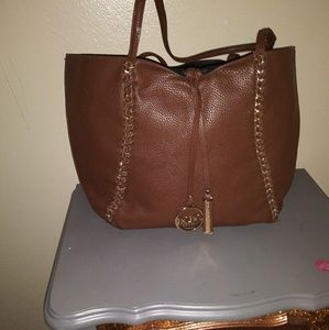 BCBG Max Brown Tote réversible